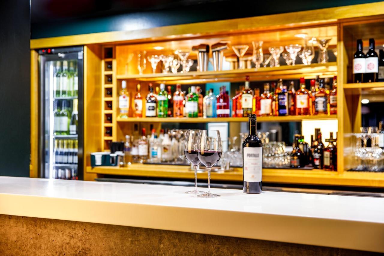 Ibis London Heathrow Terminal 5 Hotel Hillingdon kerület Kültér fotó